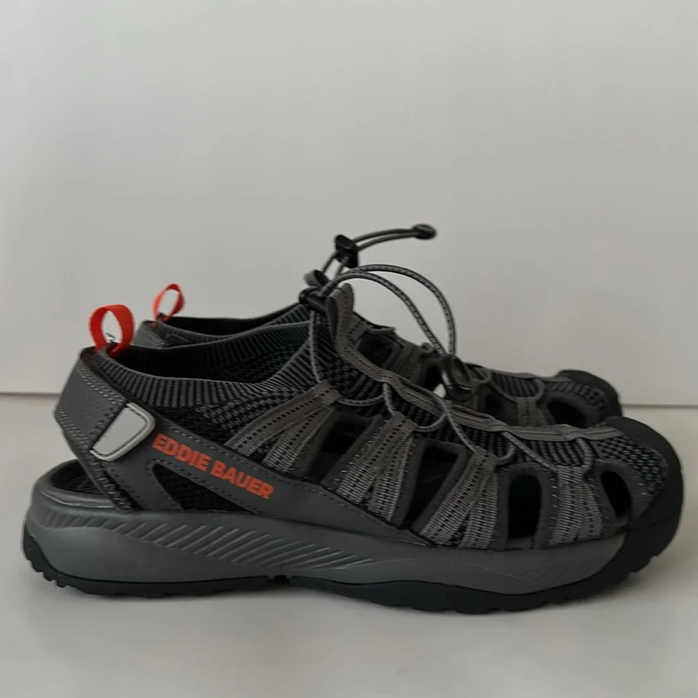 Eddie Bauer Men’s Gray and Black Water Shoes Size 9M